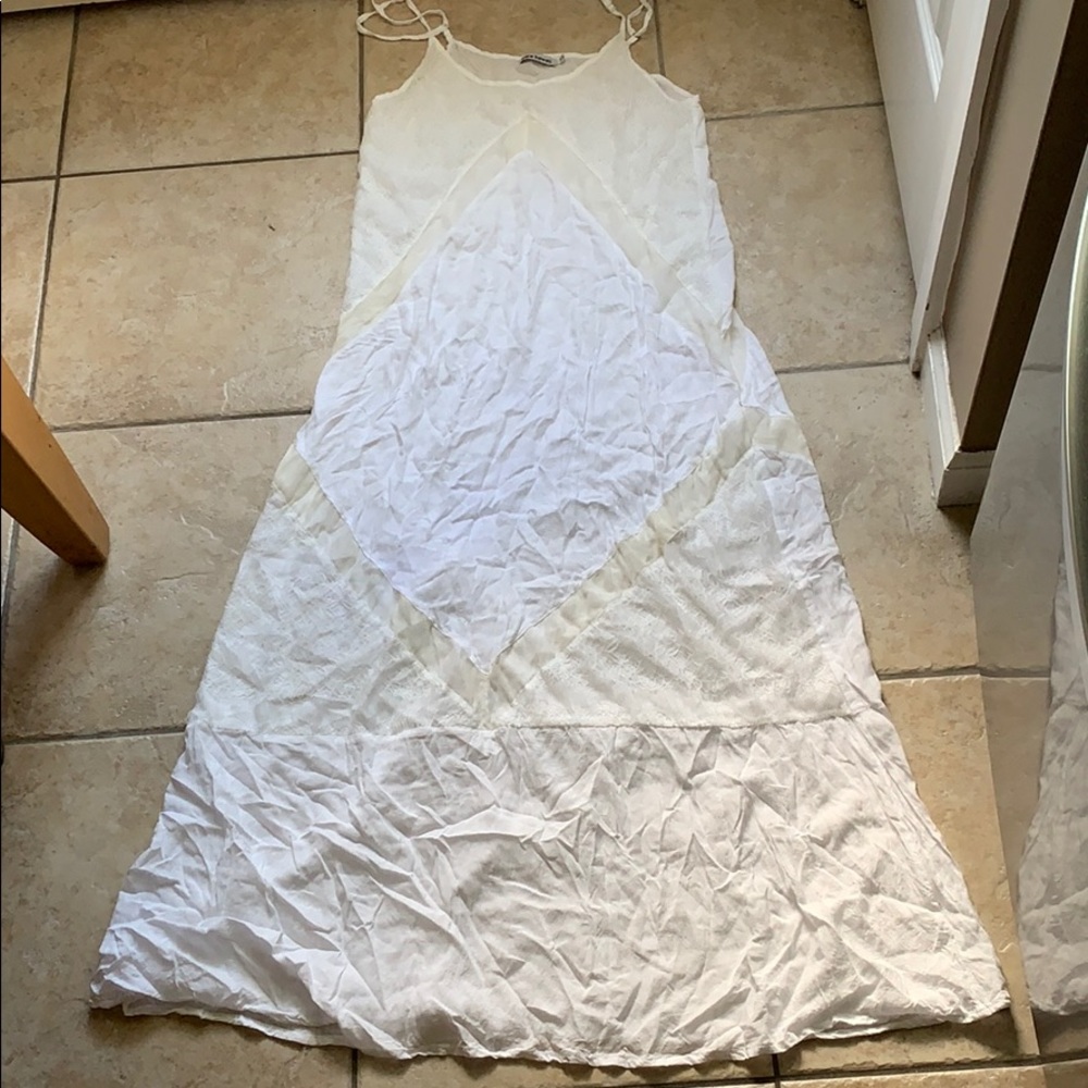 Tiara Hawaii Dress